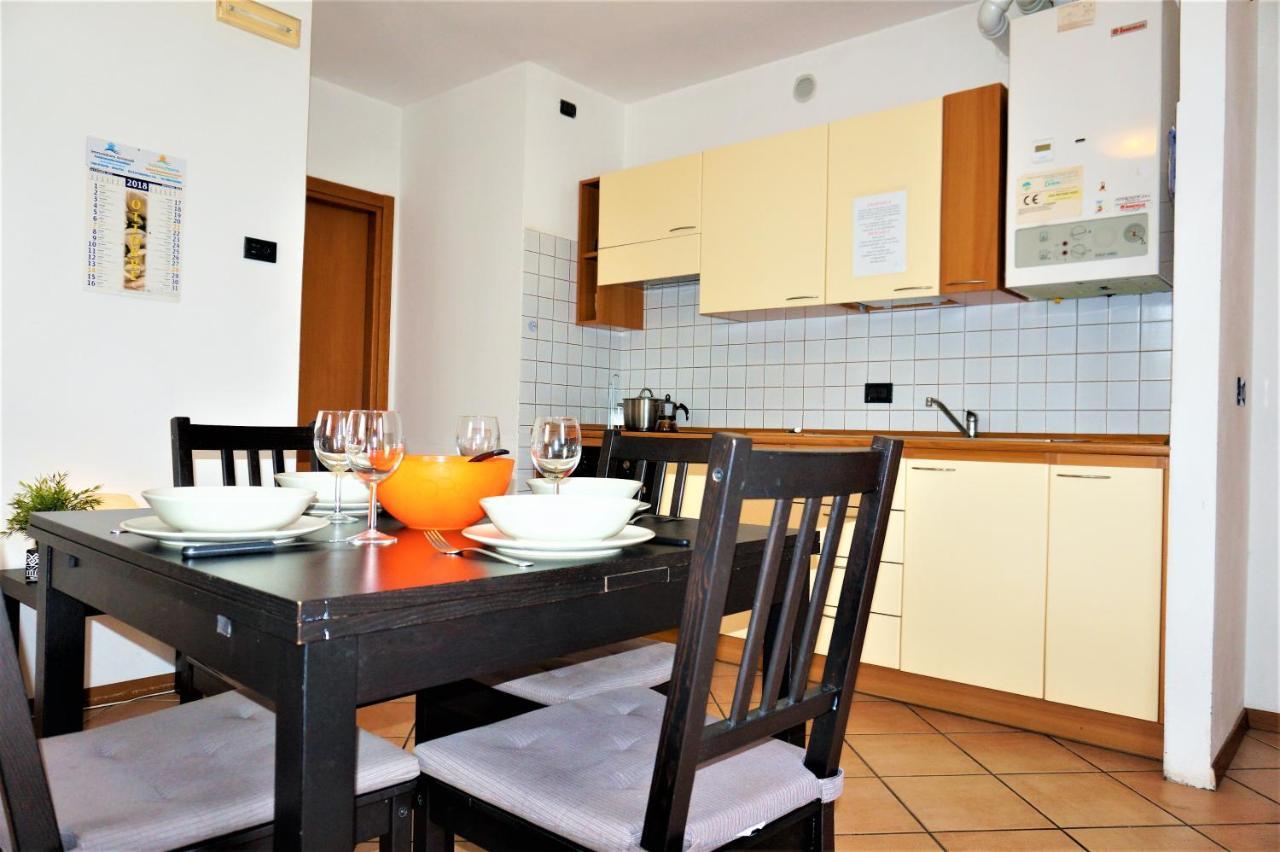 Apartment La Coccinella Riva del Garda Exteriör bild